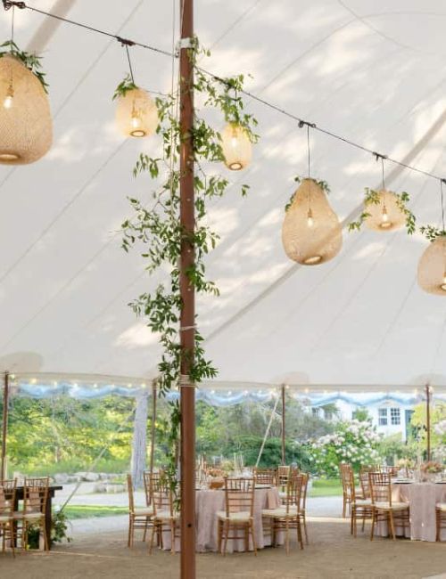 Lantern lighting wedding