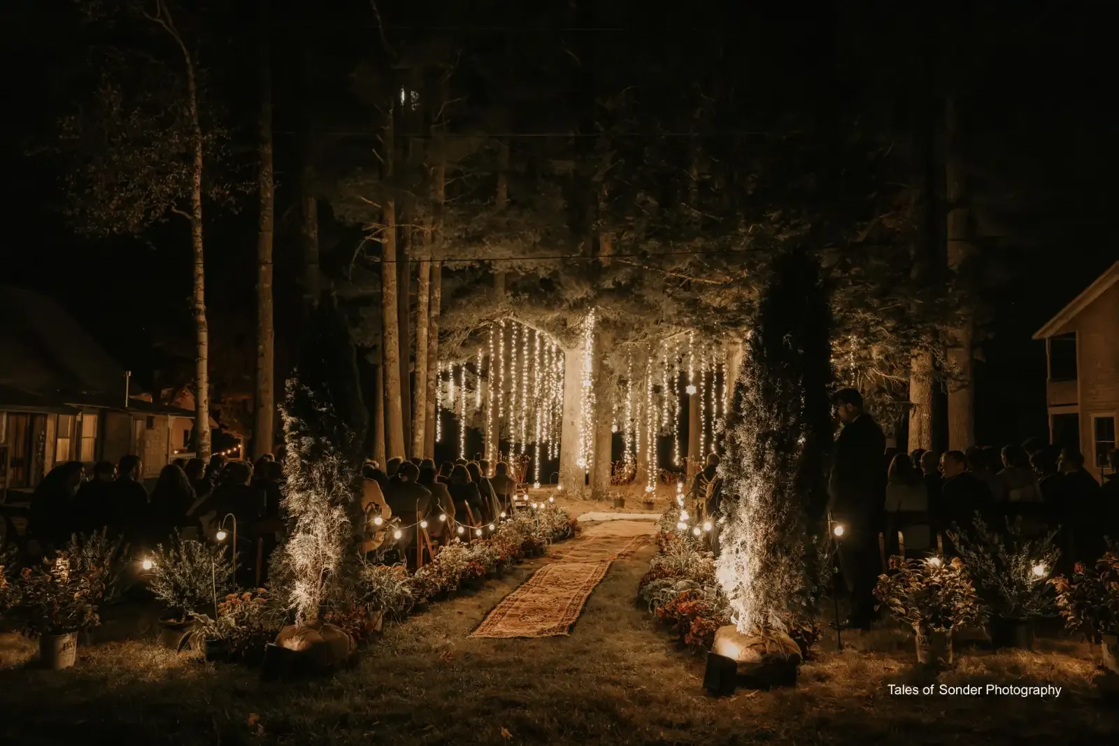 Outdoor lighting path