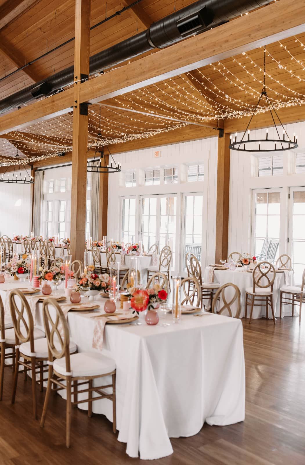 Wedding dinner under the stars lighting